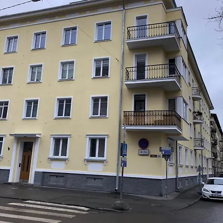 Perfect Place To In Tallinn, Kadriorg Apartament *